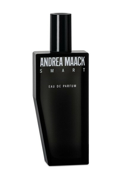 Andrea Maack Smart