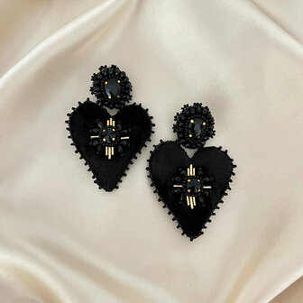  Velvet Heart-Earrings-Black