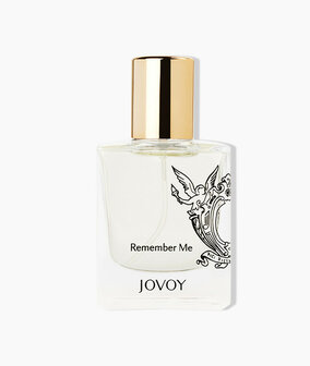 Jovoy Remember Me &mdash; romige chai-gourmand met bergamot, kardemom, frangipani, gember, melk, vanille en zachte houtnoten.